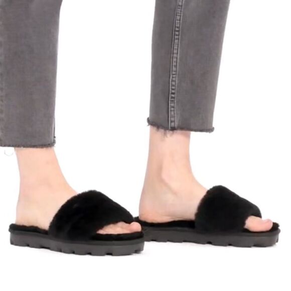 UGG Cozette Shoes Black Fur Slides New Size 10 - Picture 1 of 10